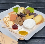 HUNTER VALLEY DAY TOUR EXPERIENCE | WINE, CHOCOLATE  & CHEESE TASTING